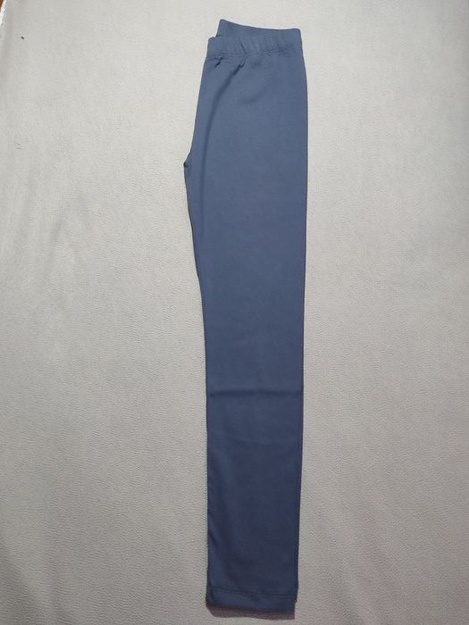 Leggings                                            .