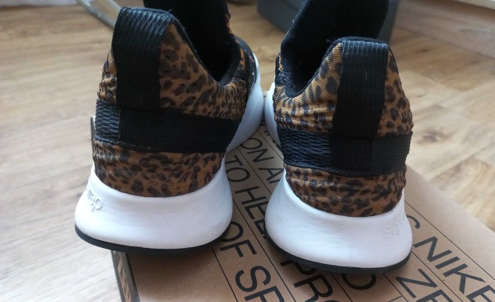 Nike SuperRep Groove Leopard