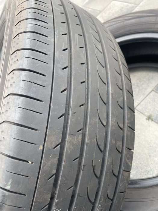 Продам шини R17 / 225/60