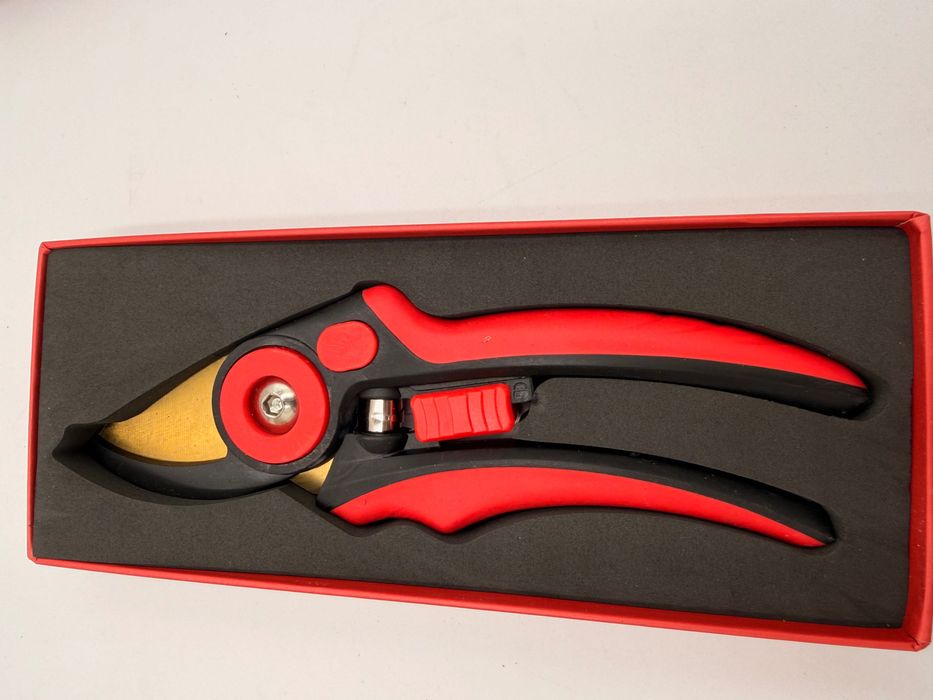 Sekator ogrodowy kowadełkowy