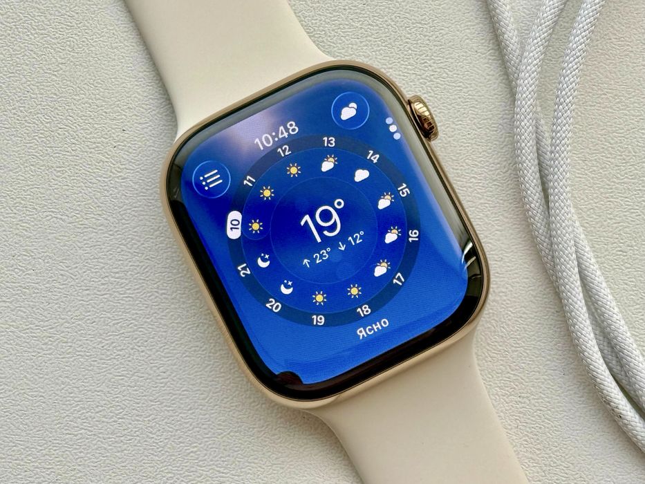 Apple Watch 10 46 Gold Titanium