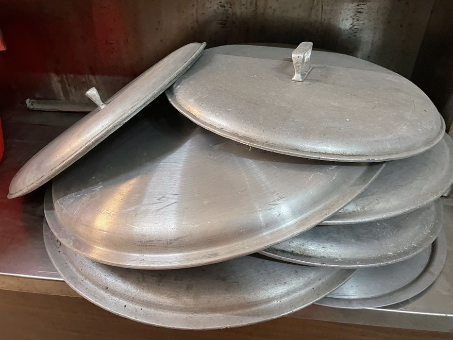 Tachos e panelas em aluminio fundido