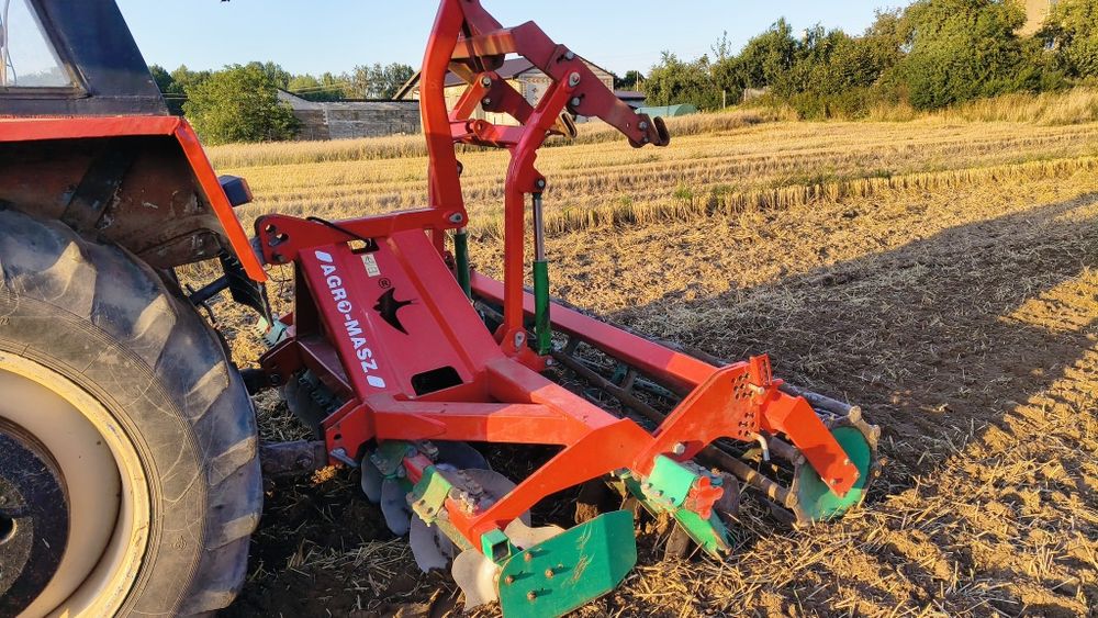 Agregat talerzowy Agro-masz z hydropakiem brona talerzowa expom lemken