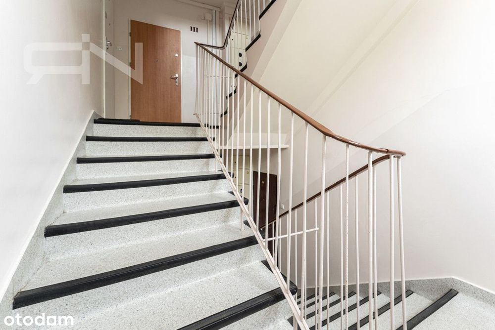 Stylowe 2 pokoje po generalnym remoncie | Balkon