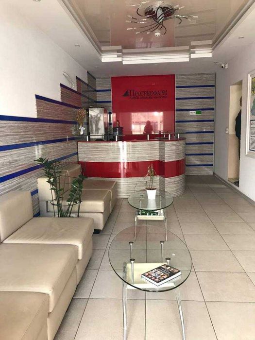 Готовый арендный бизнес: БЦ 1613 м² на 17 сотках (ул. Неделина)