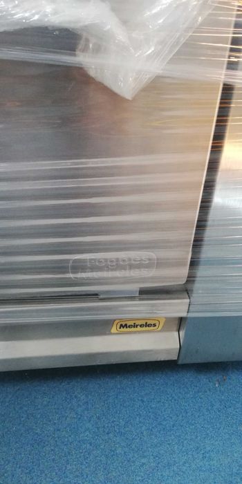 Fogão Meireles a gás 4 bocas c/ chapa central para grelhados e forno