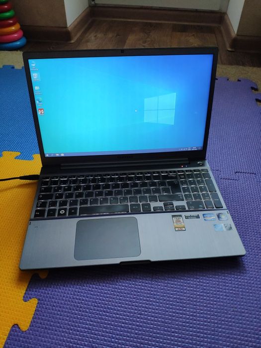 Ноутбук Samsung 700z, intel i5, nvidia gt640m на запчастини