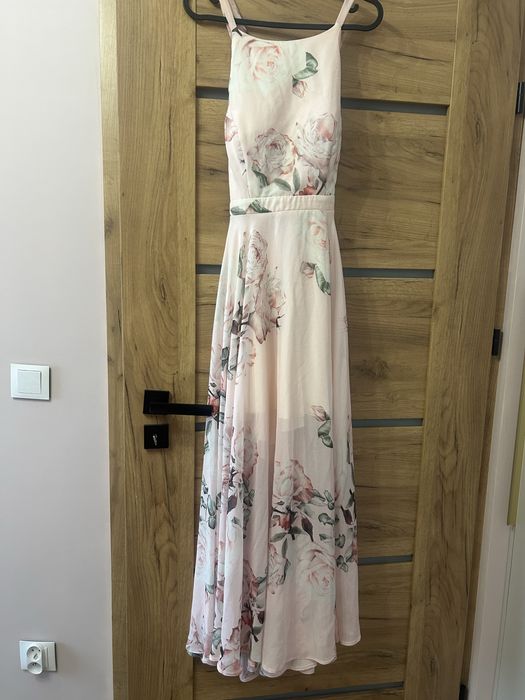 Sukienka na wesele kwiaty