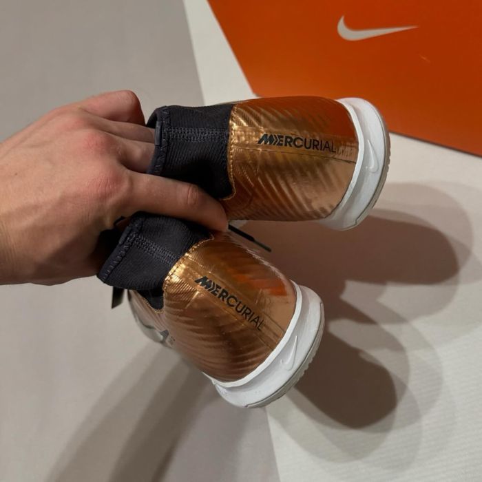 Нові футзалки Nike Air Zoom Mercurial Superfly Academy 45 і 45.5 р 22