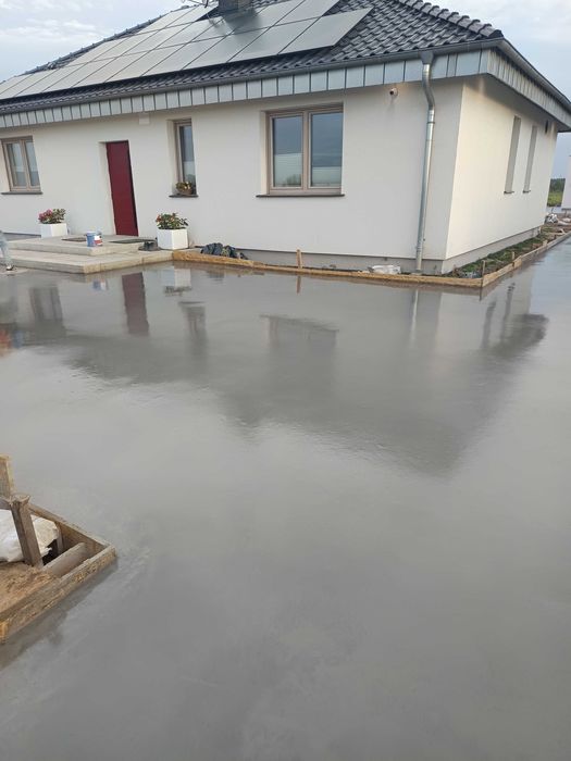 Posadzki, podjazdy betonowe, żywice