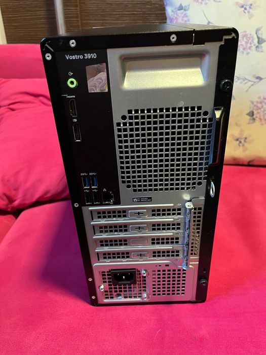 Komputer stacjonarny Dell Vostro 3910 i3-12300/8GB/256GB +500GB