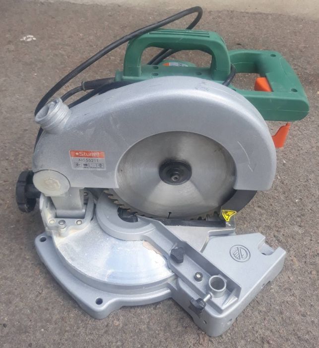 Торцева пила, кутовий шуруповерт, пневмопістолет, компресори. Оренда