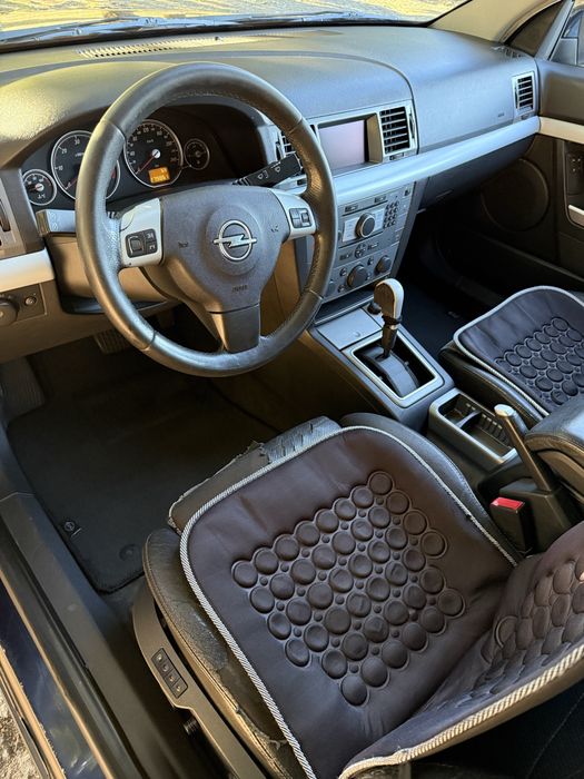 Vendo Opel Vectra C 1.9 cdti full extras