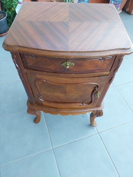 Banca de cabeceira vintage