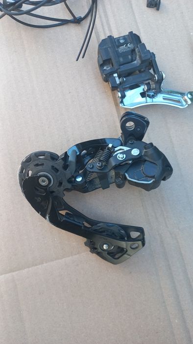 Комплект Shimano Di2 XT 8050