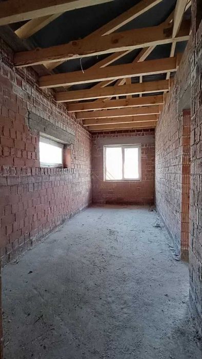 Продається одноповерховий будинок в Крихівцях
