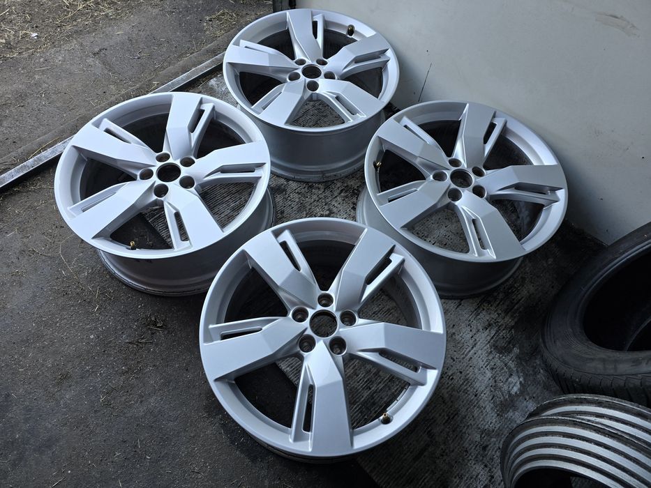 Sprzedam Jak Nowe Oryginalne Alufelgi Audi 19" 5x112 8j ET39