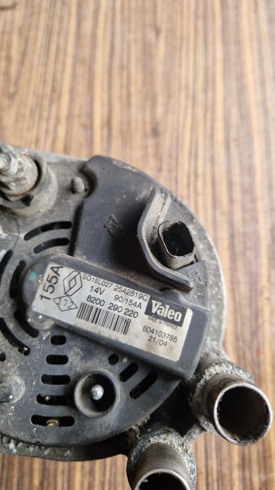 Alternator Scenic 1.9 dci