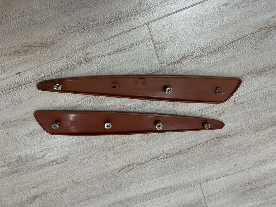 Накладки карт Шкода Октавія Тур