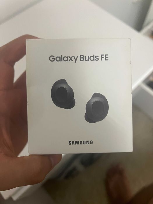Samsung Galaxy Buds FE – boxed
