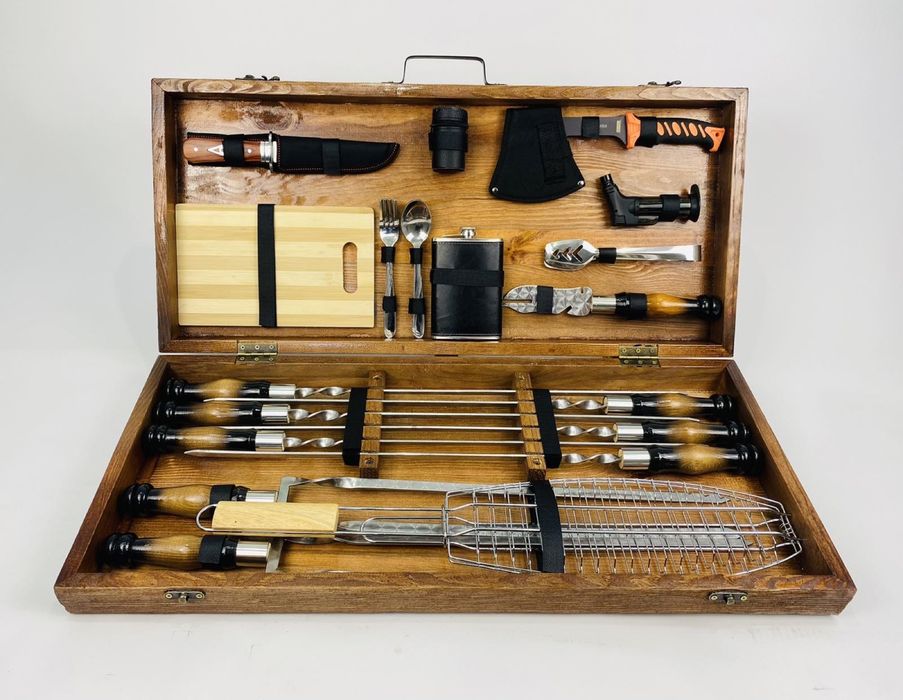 Подарочный набор шампуров в деревянном ящике 111 макс