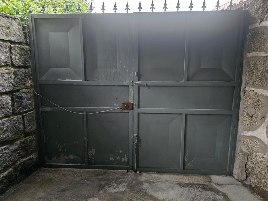Portão em ferro (2)