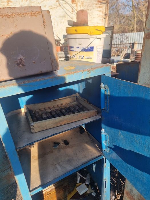 Сейф сойфовий шкаф рiзнi