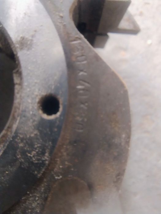 Frezy do deski podłogowej