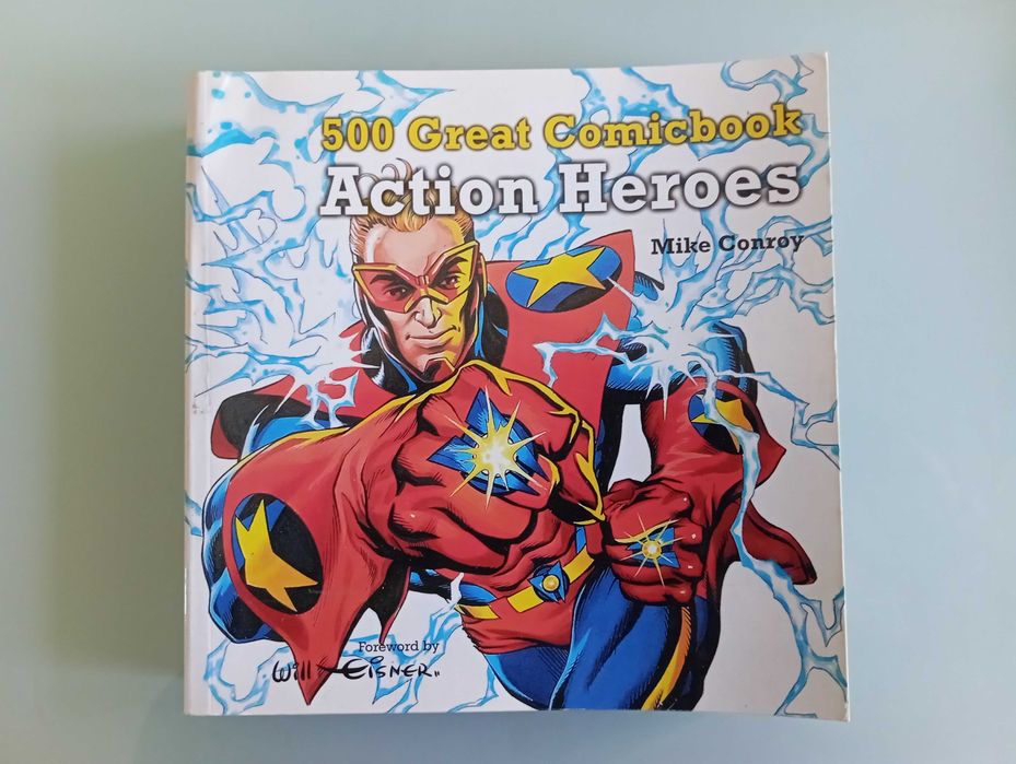 Livro "500 Great Comicbook Action Heroes"