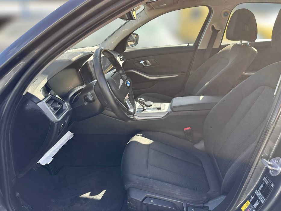 BMW 330 e Plug-in-Hybrid 292 cv  215 kW de 2019 Salvado