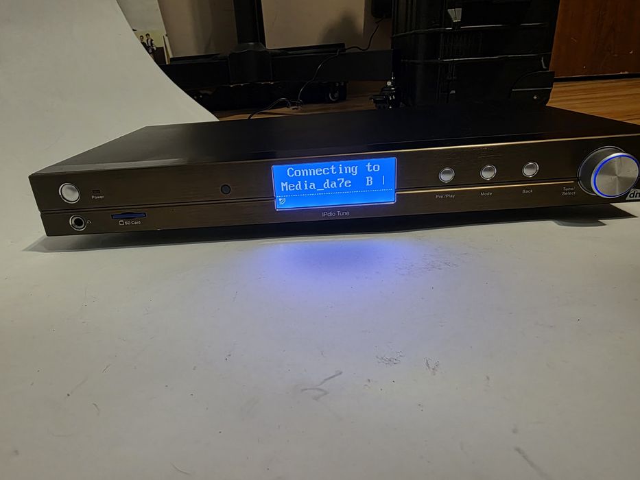 Tuner satelitarny i analogowy do wieży