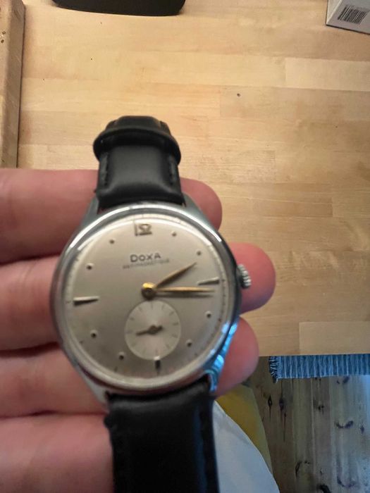 DOXA Antimagnetic