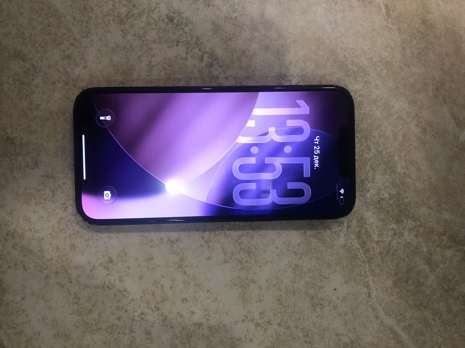 iPhone 14, 128 ГБ  в чудовому стані