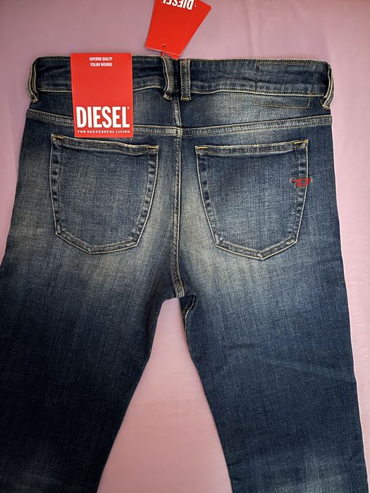 Wyprzedaż spodnie męskie Diesel.