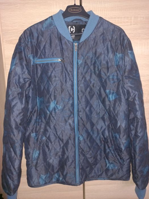 Lekka kurtka bomberka męska Cropp