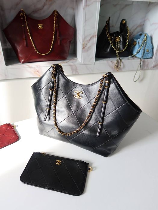Chanel 25S Tote Bag шкіряна сумка жіноча шопер шанель гуччі луі вітон