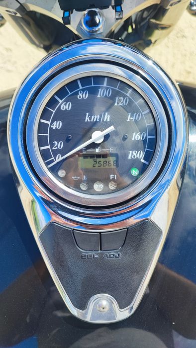 Suzuki Intruder VL 800