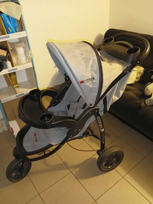 Sprzedam  wózek dziecięcy spacerówkę