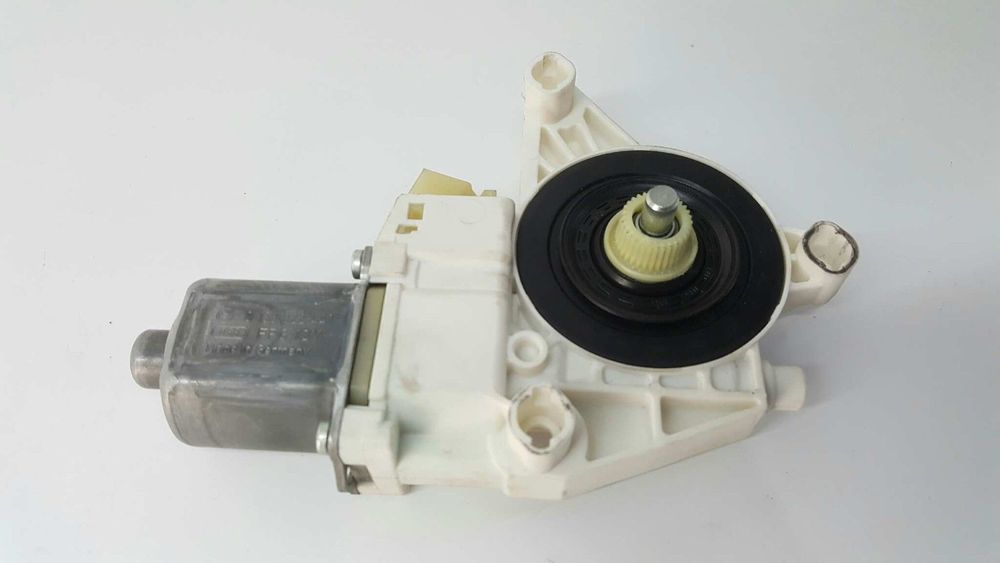 MOTOR ELEVADOR FRENTE ESQUERDO MERCEDES CLASE C (W204) BERLINA C 220 CDI (204.00...