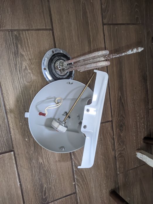 Запчастини до бойлера ariston sg80