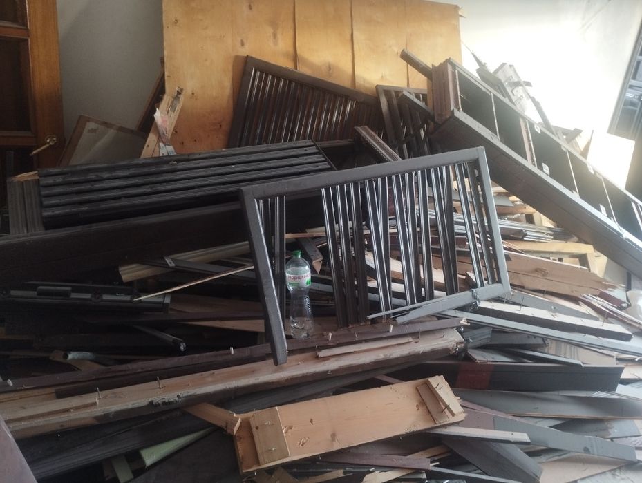 Віддам безкоштовно дрова