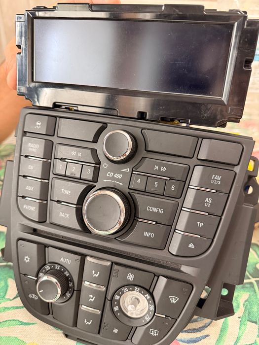 Frontal rádio Opel