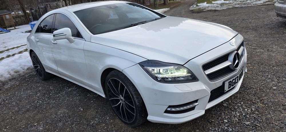 Mercedes cls w218 om651 kolor 799 cały na części