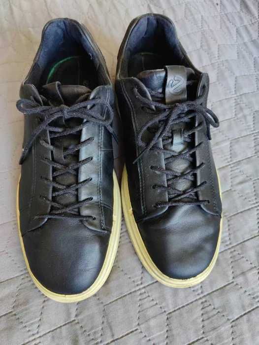 Męskie buty ECCO w rozmiarze 41