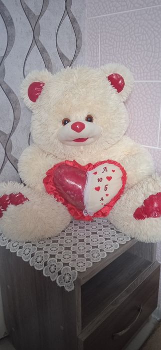 М'якенька іграшка ведмедик