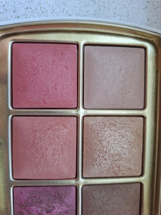Hourglass Ambient Lighting Edit Unlocked -Swan