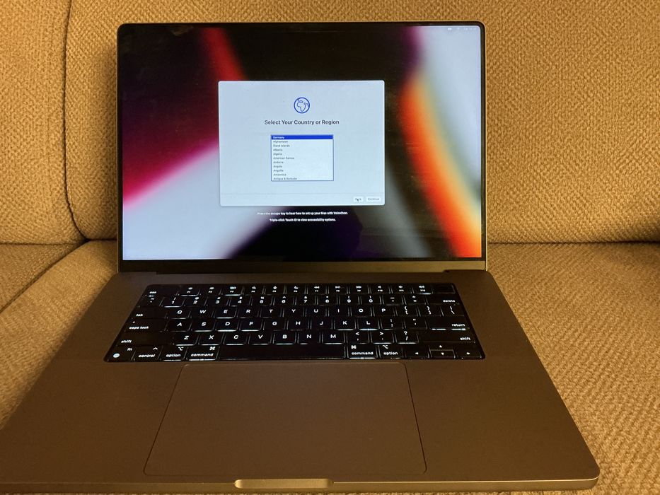 MacBook本体 MacBookPro 2021 AppleM1 Pro 16/512GB 16\" Laptop APPLE MacBook Pro 16 M1 Pro 16GB/512GB SSD/macOS Gwiezdna