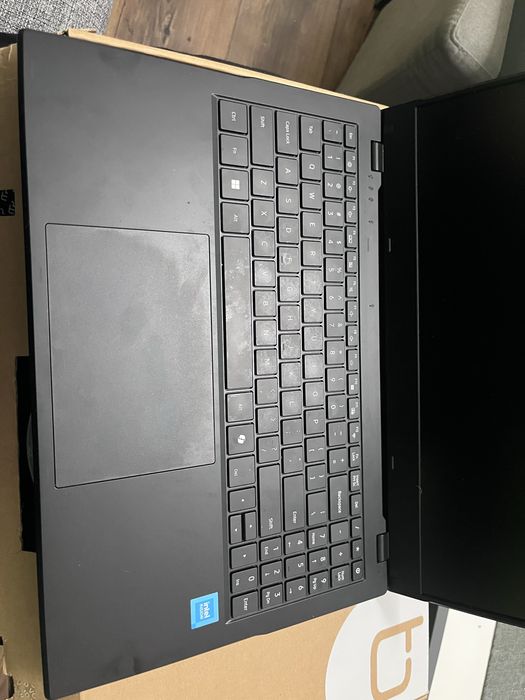 Laptop Techbie Pix 15,6 128GB Fhd jak nowy na gwarancji pudełko itp