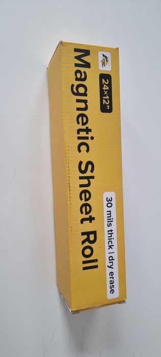 Tablica magnetyczna suchościeralna