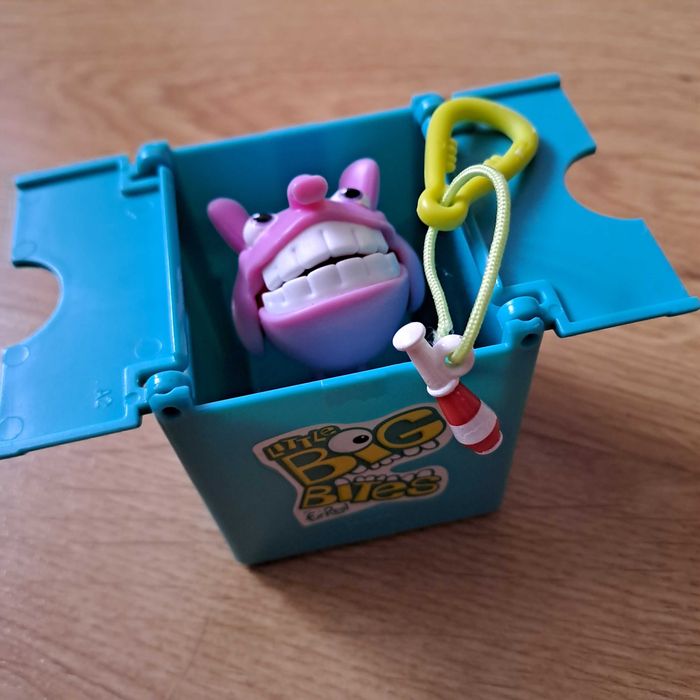 Figurka Gryzący Zwierzak Hasbro FurReal Little Big Bites